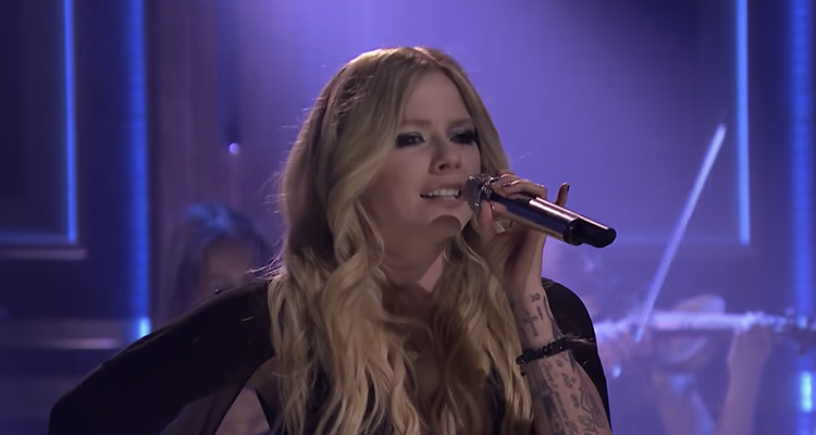 Avril Lavigne Performs 'Head Above Water' on The Tonight Show | CCM ...