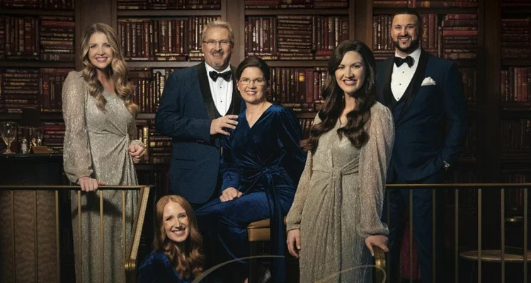 The Collingsworth Family Releases New Album, ‘Classics & Hymns,’ with Gaither Music Group